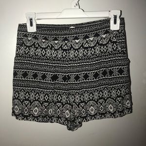 Pattern shorts